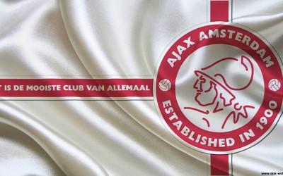 中欧电竞精华-加布里埃尔社交媒体发鸡汤文